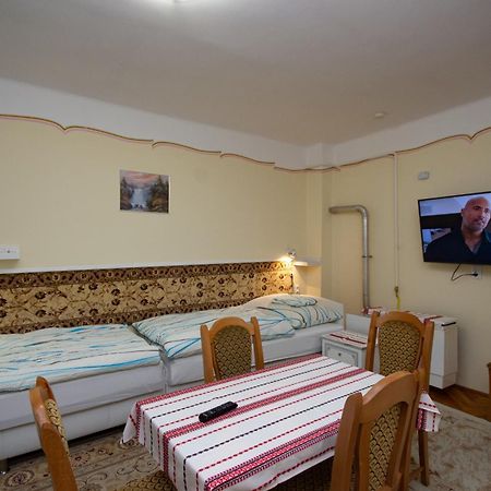 Amalia Apartman Jula Exterior foto