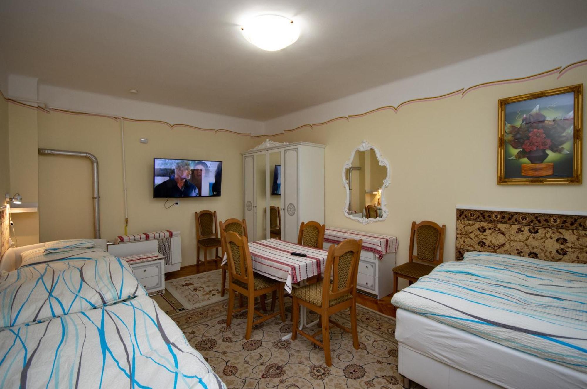 Amalia Apartman Jula Exterior foto
