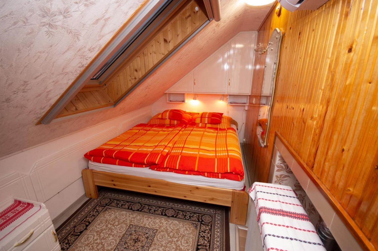 Amalia Apartman Jula Exterior foto